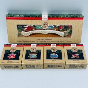 1991 Hallmark Claus & Co. Railroad Stand 4 Train Ornaments w/ Engine Caboose NIB